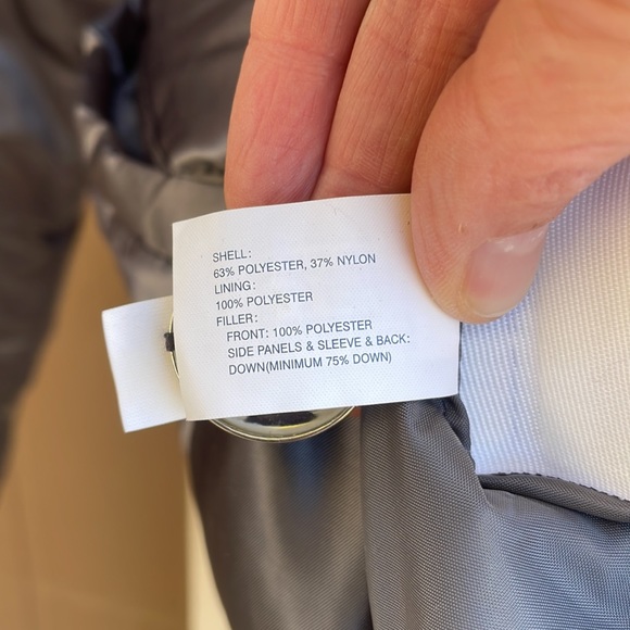 Gap NWT Puffer Coat - Picture 6 of 7